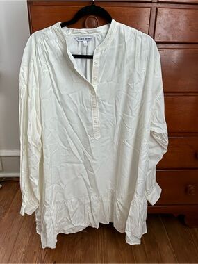 Elizabeth and James Cream Ruffle-Hem Button Placket Tunic